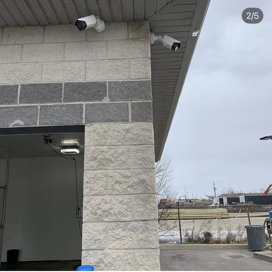 Exterior cameras at a car wash
